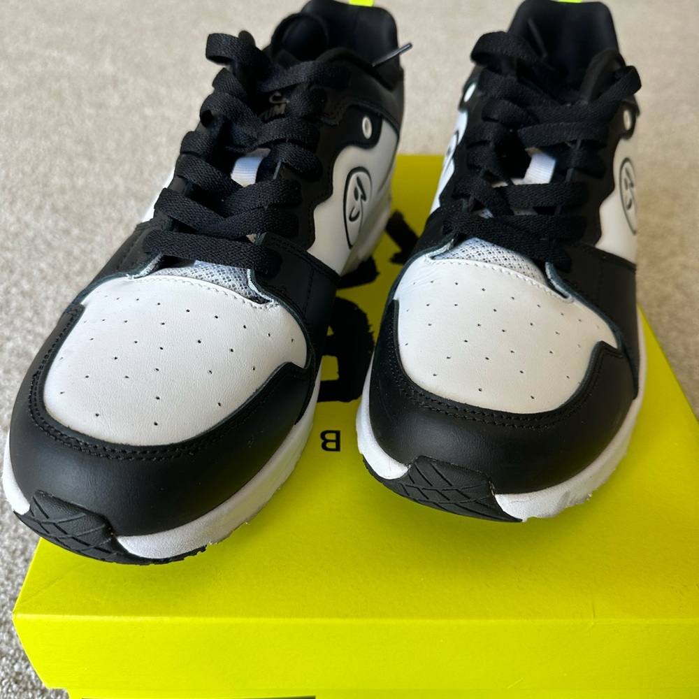 Zumba Black and White Sneakers